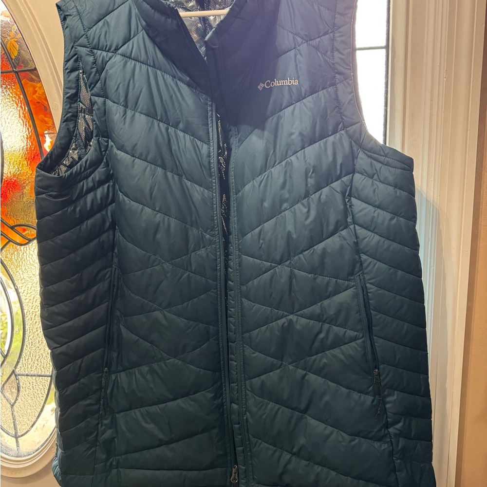 Columbia Sportswear Omni heat vest - EUC